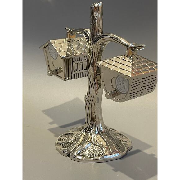 Godinger Salt and Pepper Shakers Silver Plate Metal Tree Hanging Birdhouses - Picture 4 of 5